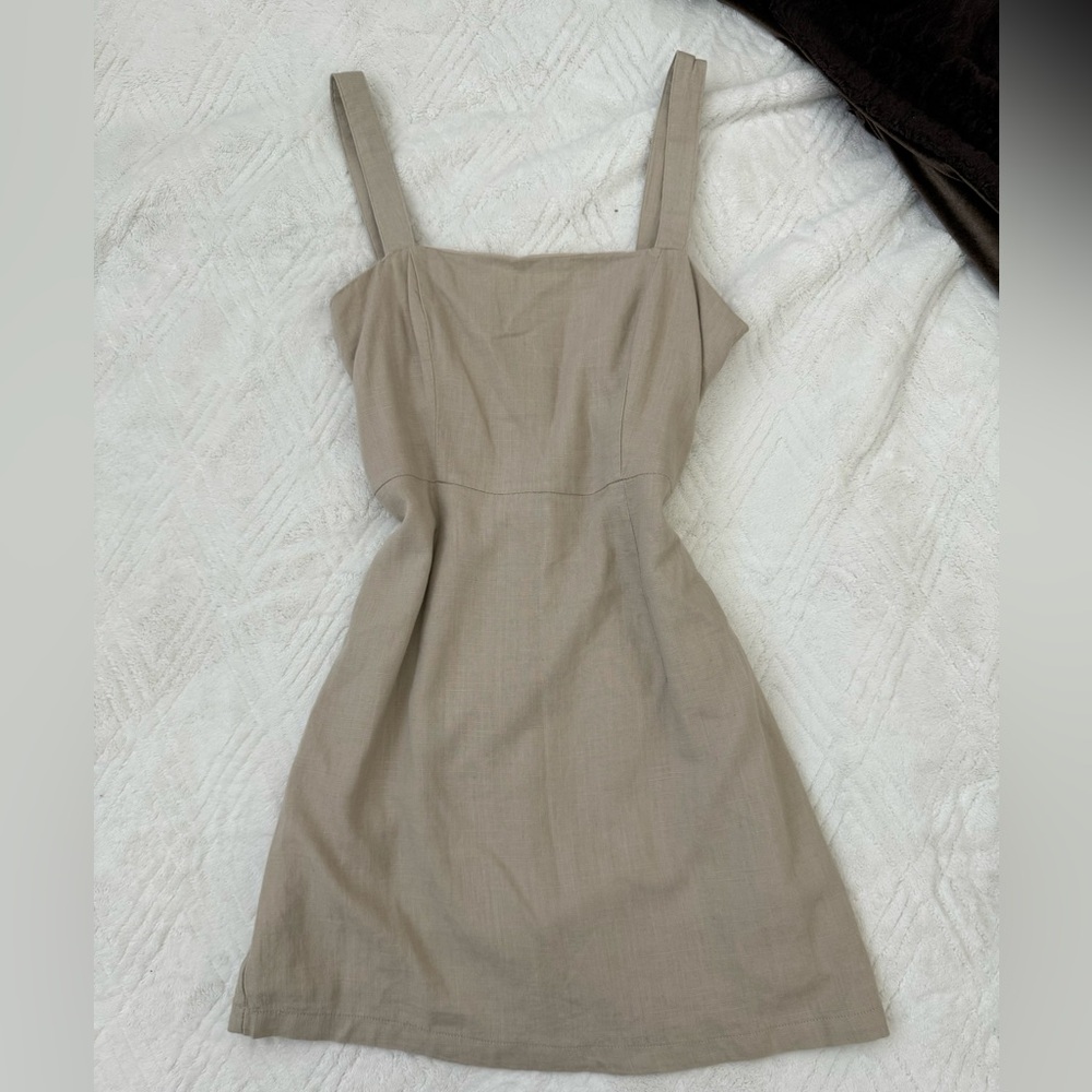 Women’s square neck mini dress